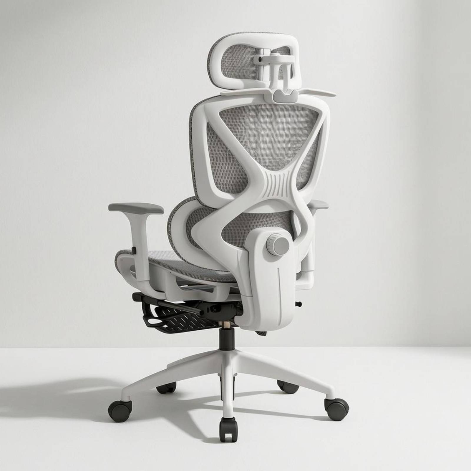 Ergonomic Office Chair - Эргономичное офисное кресло с откидной спинкой